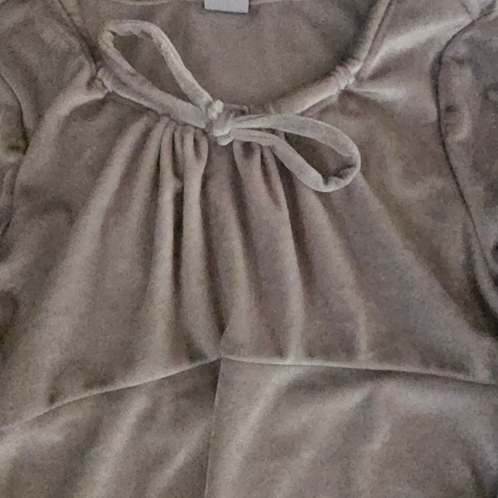 Old Navy Girls Silver Gray Velvet Long Sleeve Dress Size M 8 Pockets Bow Neck - Picture 4 of 10